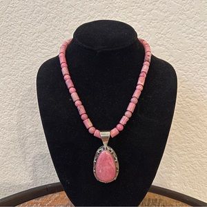 NWT Desert Rose Trading 925 silver pink Rhodonite pendant Bead Necklace